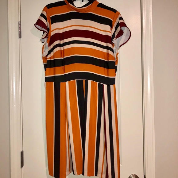 Eloquii Dresses & Skirts - Multi-colored opposing striped dress Eloquii Dresses & Skirts - Multi-colored opposing striped dress